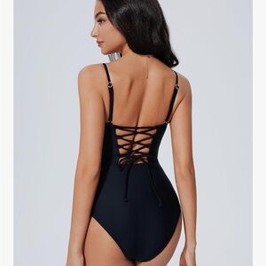 SUUKSESS Women One Piece Tummy Control Swimsuit Crisscross Back Size Small